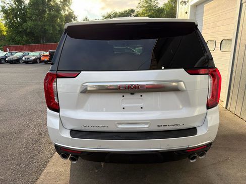 Used 2021 GMC Yukon Denali AWD/4WD image 5