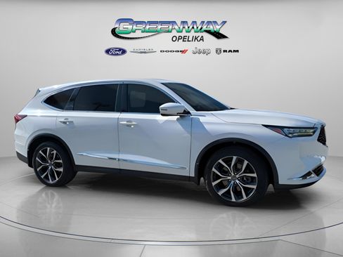 Used 2023 Acura MDX FWD w/ Technology Package image 16