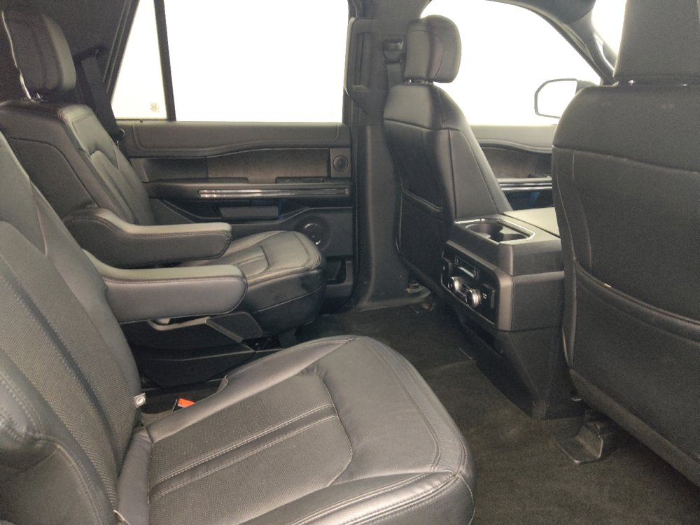 Used 2019 Ford Expedition Limited w/ Special Edition Package AWD/4WD image 19