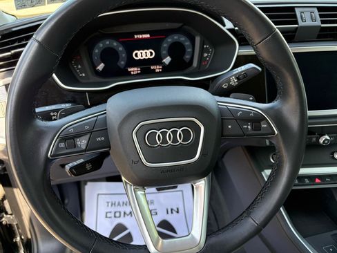 Used 2021 Audi Q3 2.0T Premium w/ Convenience Package AWD/4WD image 23
