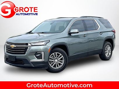 Used 2023 Chevrolet Traverse LT