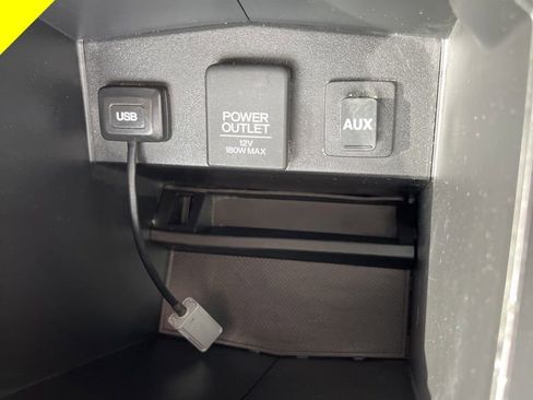 Used 2015 Honda CR-V LX image 26