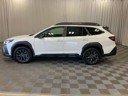 Used 2025 Subaru Outback Onyx Edition AWD/4WD image 10