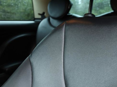 Used 2013 MINI Cooper Hardtop FWD image 24