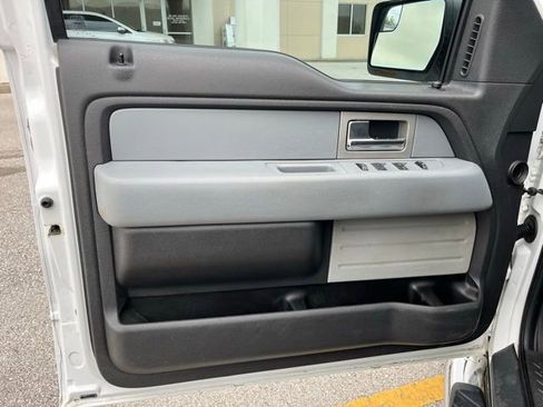 Used 2013 Ford F150 XLT w/ Luxury Equipment Group image 12