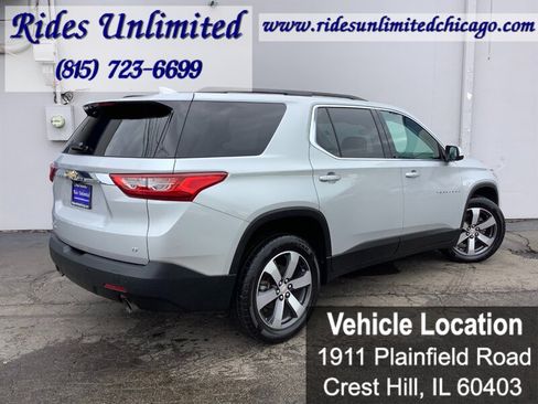 Used 2019 Chevrolet Traverse LT w/ LT Premium Package AWD/4WD image 8