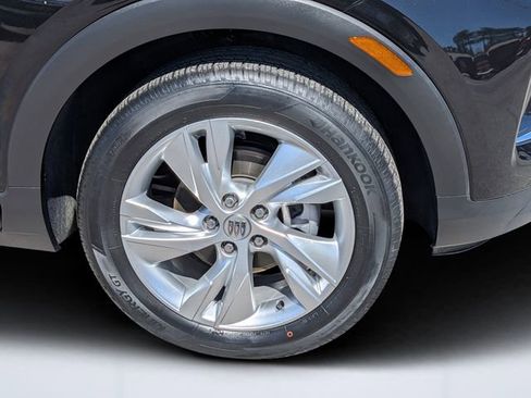 Used 2024 Buick Encore GX Preferred w/ Comfort Package FWD image 10