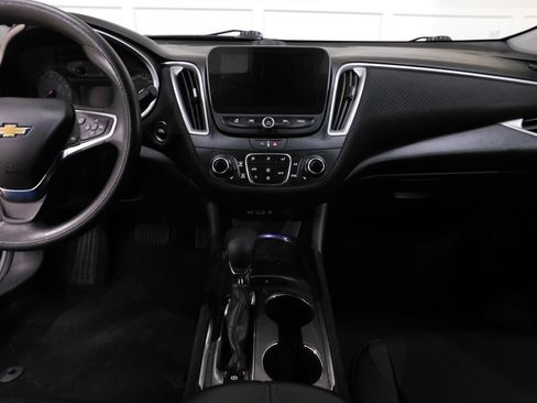 Used 2023 Chevrolet Malibu LT FWD image 33