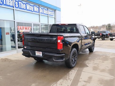 New 2026 Chevrolet Silverado 1500 RST w/ Rally Edition AWD/4WD image 3