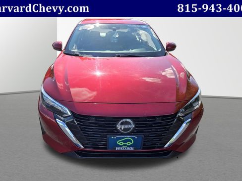 Used 2024 Nissan Sentra SV FWD image 2