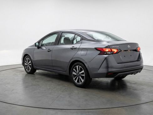Used 2025 Nissan Versa SV FWD image 6