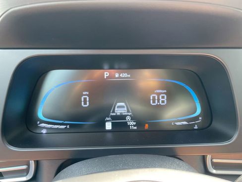 Used 2025 Hyundai Elantra SE image 41