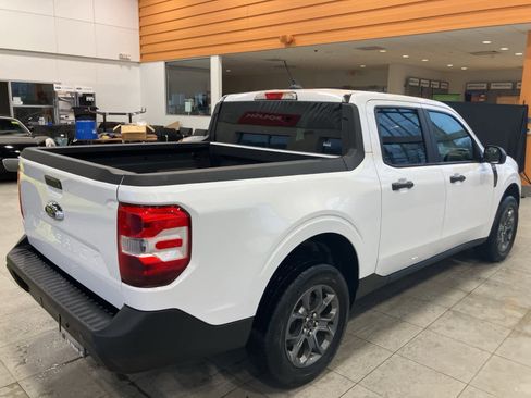 Used 2022 Ford Maverick XLT image 5