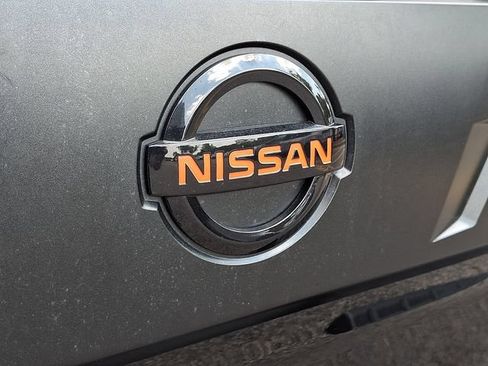 Used 2021 Nissan Titan PRO-4X w/ Pro-4x Convenience Package AWD/4WD image 30