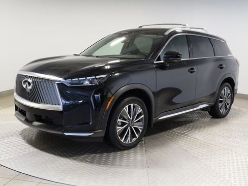 Certified 2026 INFINITI QX60 Luxe w/ Cargo Package AWD/4WD image 12