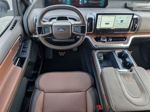 New 2026 Ford Expedition Max King Ranch image 8