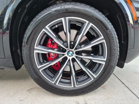 Used 2024 BMW X5 sDrive40i w/ M Sport Package RWD image 24