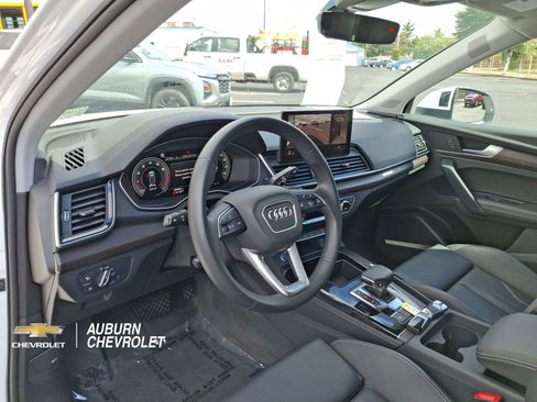 Used 2024 Audi Q5 2.0T Premium Plus AWD/4WD image 16