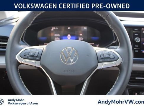Used 2024 Volkswagen Taos SE AWD/4WD image 30
