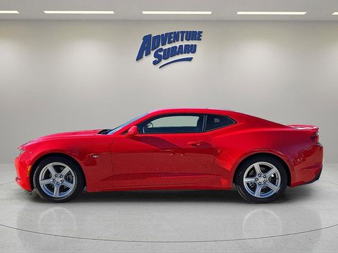 Used 2024 Chevrolet Camaro LT image 4