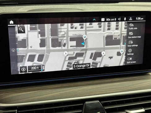 Certified 2023 BMW 530e w/ Premium Package image 25