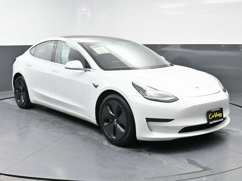 Used 2018 Tesla Model 3 Long Range image 2