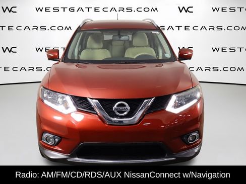 Used 2015 Nissan Rogue SV w/ SV Premium Package FWD image 2