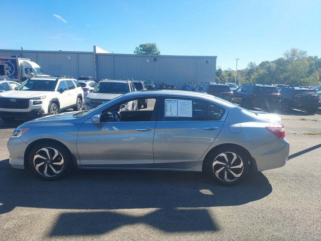 Used 2017 Honda Accord EX-L image 4