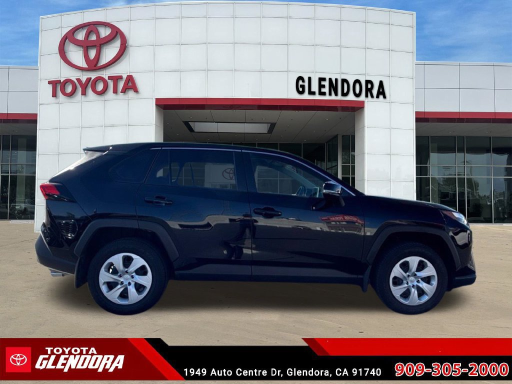 Certified 2025 Toyota RAV4 LE FWD image 12