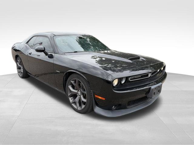 Used 2019 Dodge Challenger R/T RWD image 12