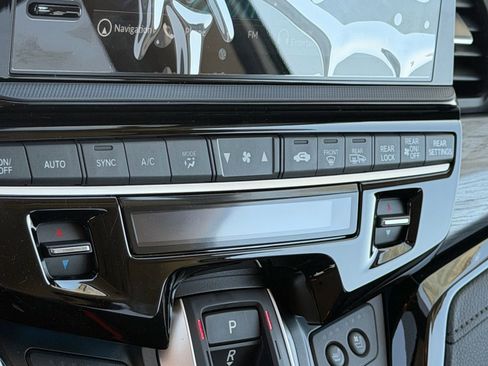 New 2026 Honda Odyssey Elite image 22
