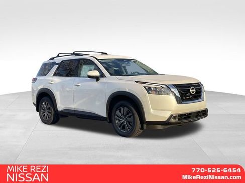 New 2025 Nissan Pathfinder SV image 1