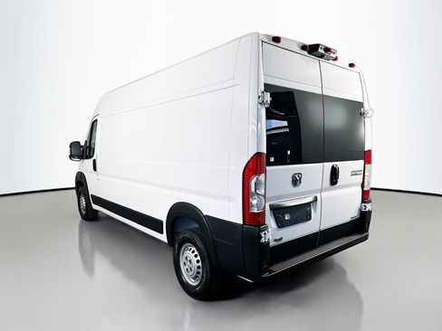 New 2026 RAM ProMaster 2500 w/ Convenience Group FWD image 5
