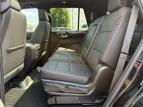 Used 2023 Chevrolet Tahoe RST AWD/4WD image 38