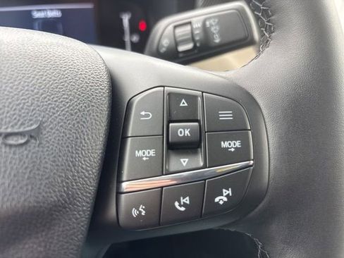 Used 2025 Ford Maverick Lariat w/ 4K Tow Package image 25