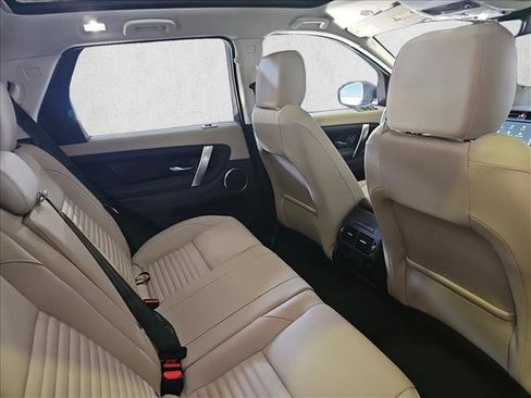 Used 2025 Land Rover Discovery Sport S image 12