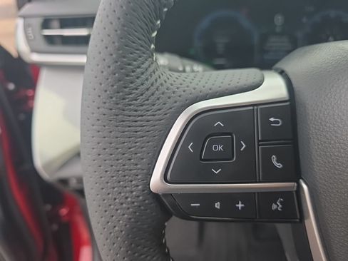 Used 2026 Toyota Sienna XSE FWD image 21