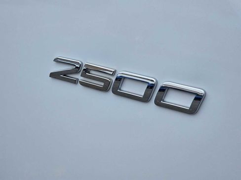 Used 2025 Mercedes-Benz Sprinter 2500 image 15