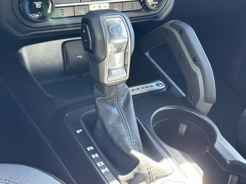 Used 2024 Ford Bronco Big Bend image 30