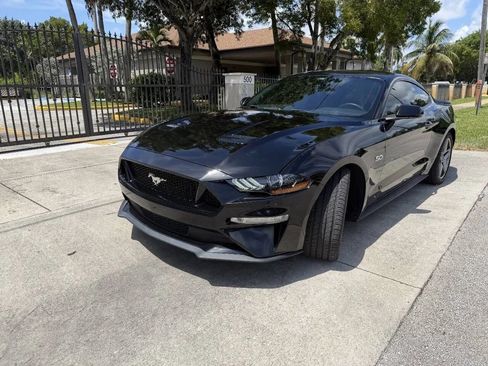 Used 2021 Ford Mustang GT RWD image 4