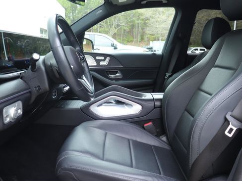 Used 2023 Mercedes-Benz GLE 350 4MATIC image 11