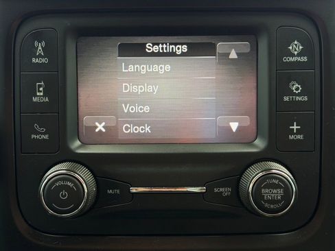 Used 2022 RAM 1500 Rebel AWD/4WD image 36