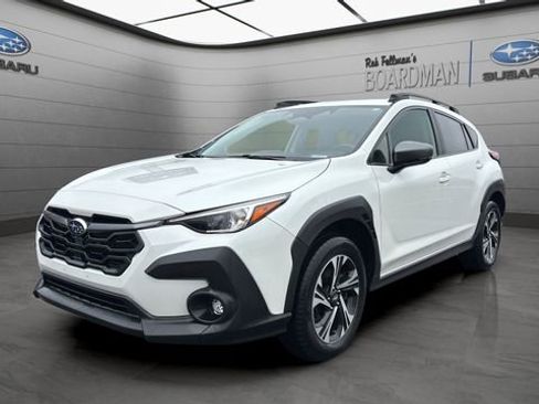 Used 2024 Subaru Crosstrek 2.0i Premium image 11