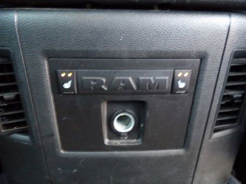 Used 2017 RAM 2500 Laramie w/ Off Road Package image 12