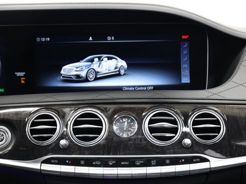 Used 2018 Mercedes-Benz S 63 AMG S 4MATIC Sedan image 36
