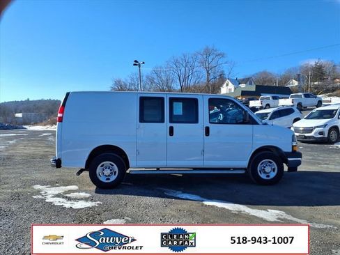 Used 2024 Chevrolet Express 2500 w/ Driver Convenience Package image 8