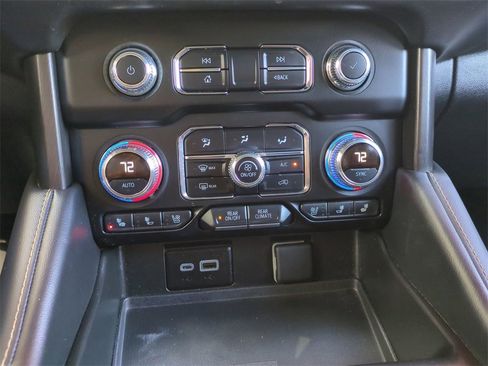 Used 2024 GMC Yukon XL AT4 w/ AT4 Premium Package image 23