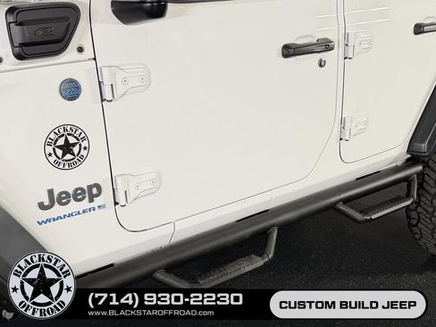 Used 2024 Jeep Wrangler Unlimited Rubicon 4xe AWD/4WD image 9