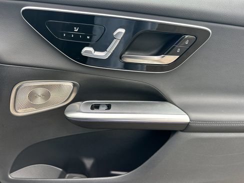Certified 2026 Mercedes-Benz GLC 300 4MATIC image 19