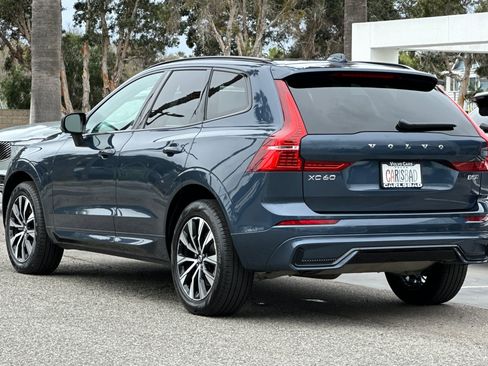 Certified 2025 Volvo XC60 B5 Core AWD/4WD image 6